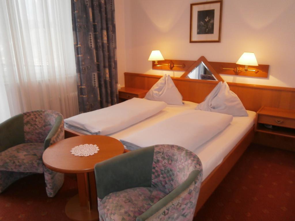 Pension & Apartments Ertl Seeboden Room photo