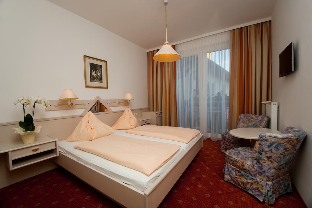 Pension & Apartments Ertl Seeboden Room photo